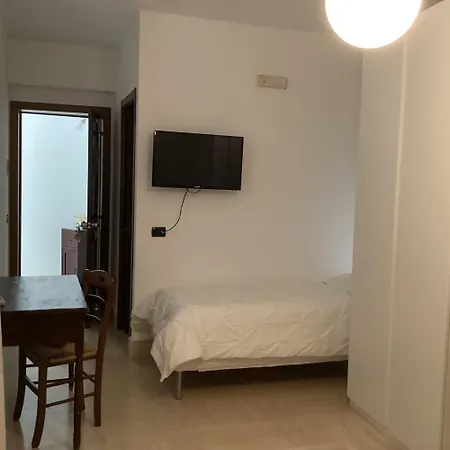 Panzió Crispi 10 Floridia