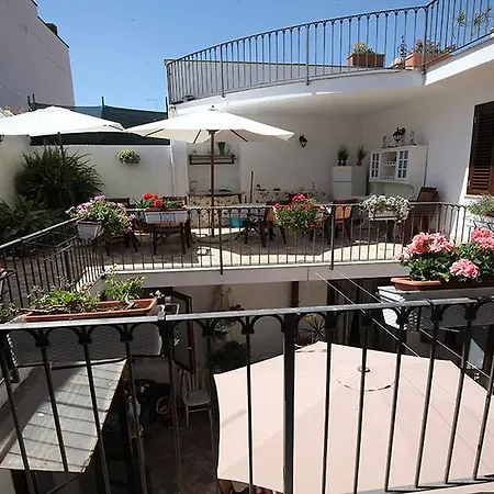 Panzió Crispi 10 Floridia