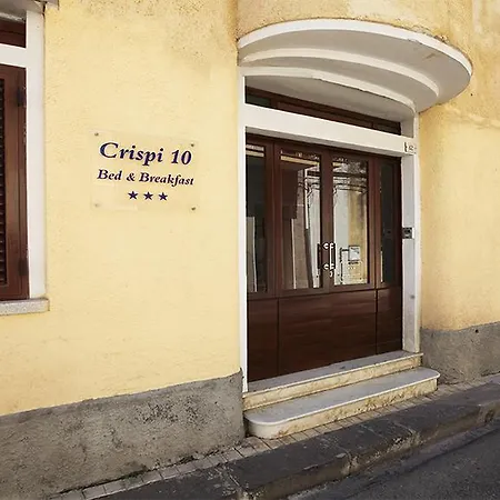 Bed & Breakfast Crispi 10 *