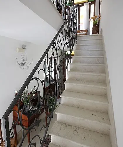 Bed & Breakfast Crispi 10