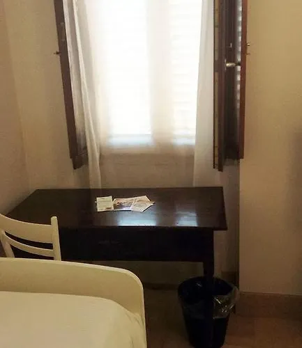 Crispi 10 3* Floridia